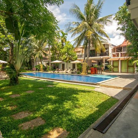 Samathi Lake Resort Phnom Penh Extérieur photo