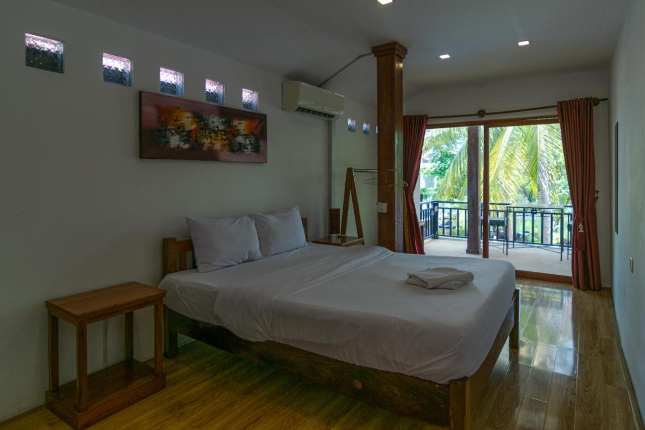 Samathi Lake Resort Phnom Penh Extérieur photo
