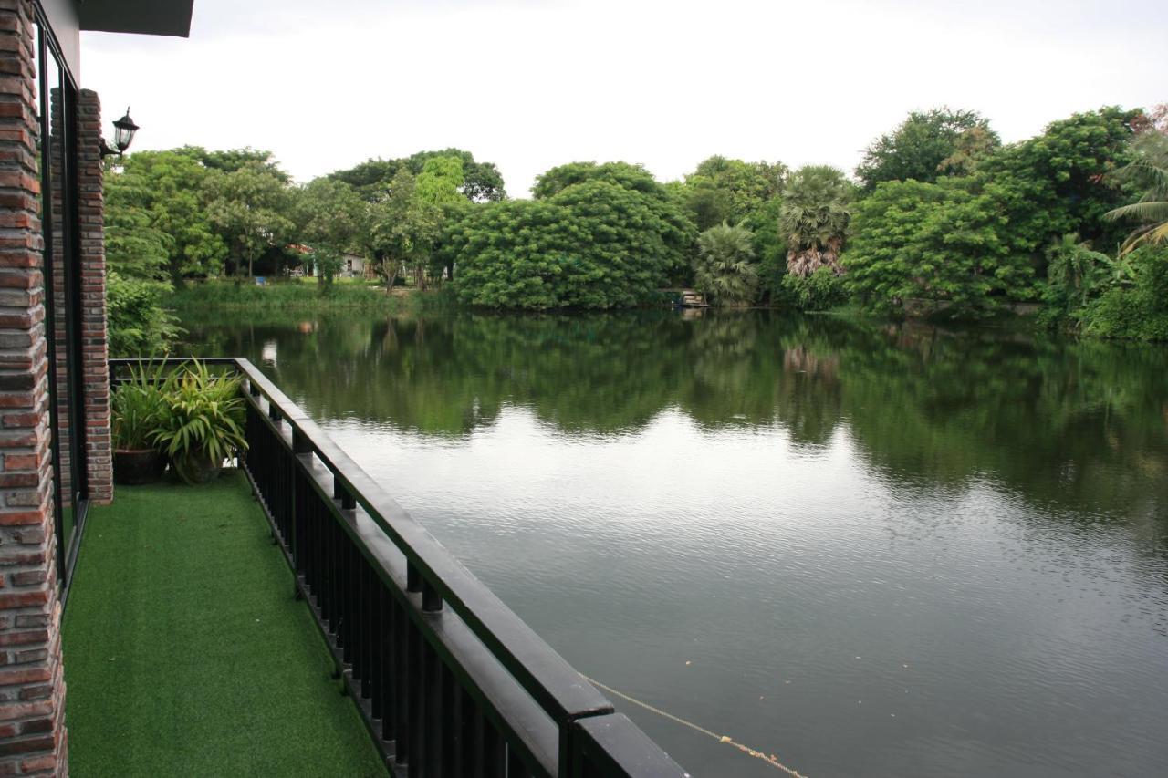 Samathi Lake Resort Phnom Penh Extérieur photo